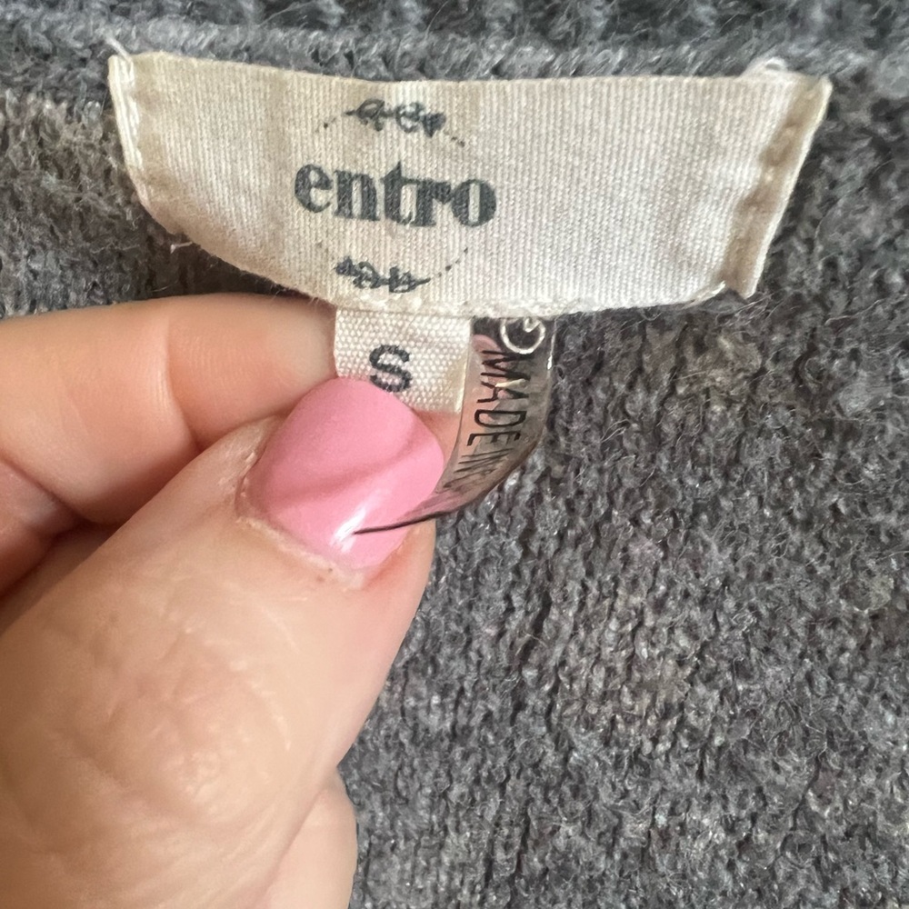 Entro Gray Textured Knit Sweater - Picture 3 of 3